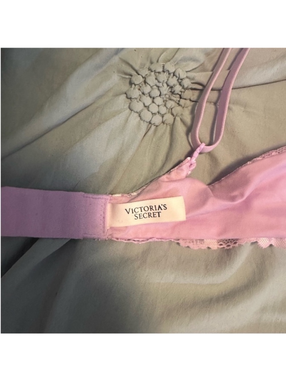 Victoria's Secret Light Pink Lace Push-Up Bra - Picture 3 of 4